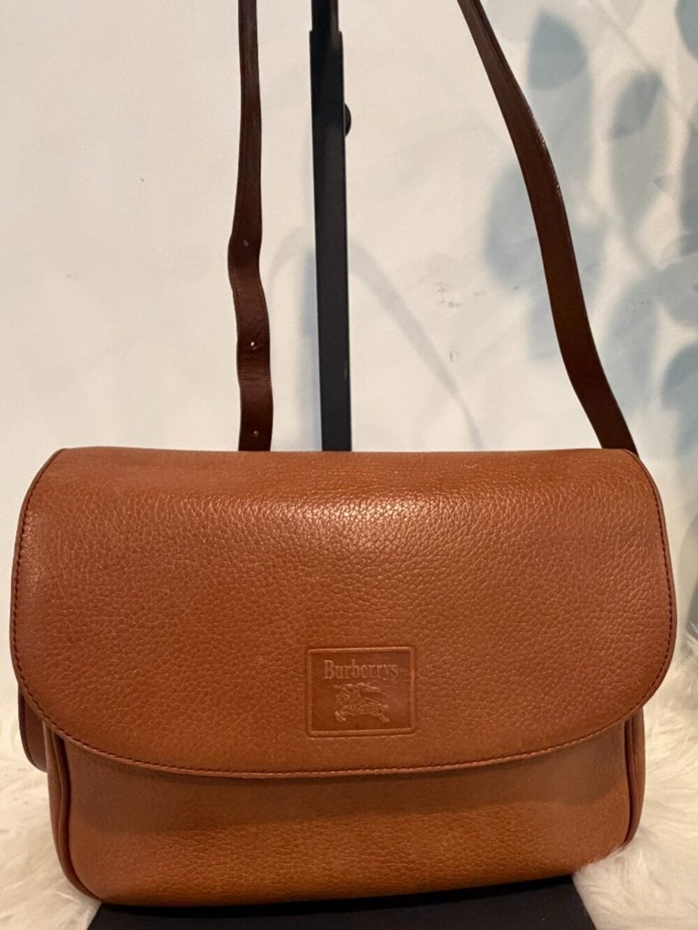 Vintage Burberrys 1990s Brown Pebbled Leather Flap Crossbody